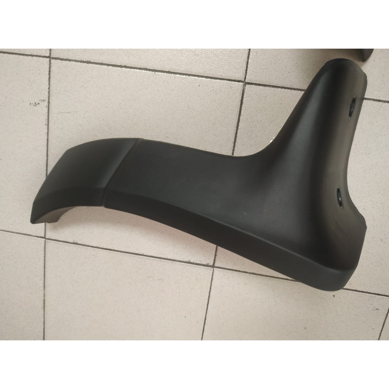 MOLDURA PARAGOLPES TRASERO SUZUKI GRAND VITARA 98-05 SGVC5