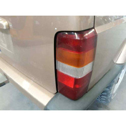 Piloto trasero derecho WJ WG Jeep Cherokee 97-01 Ref: JCIL2665B