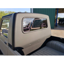 Panel trasero Suzuki Samurai Pickup. Ref: SSC2756